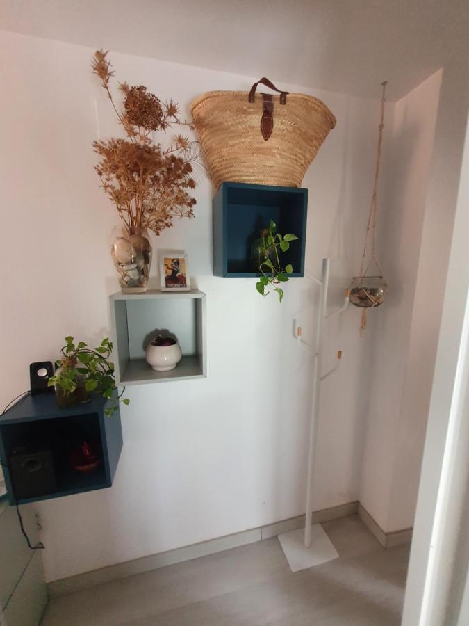 Beautiful Apartment With Terrace San Basilio Seville Luaran gambar