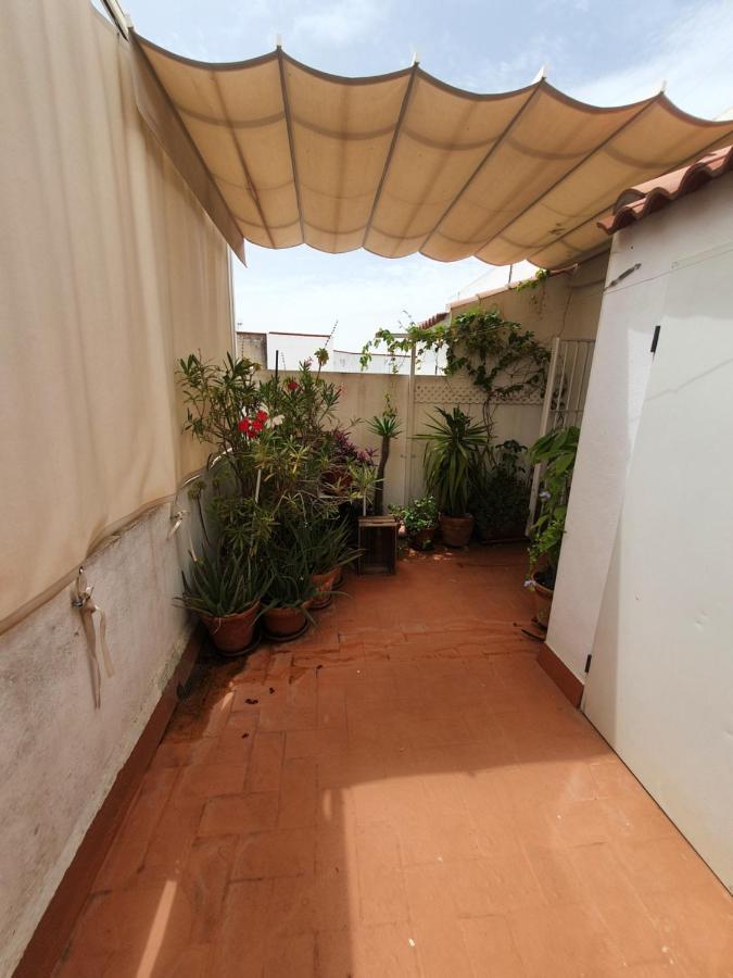 Beautiful Apartment With Terrace San Basilio Seville Luaran gambar